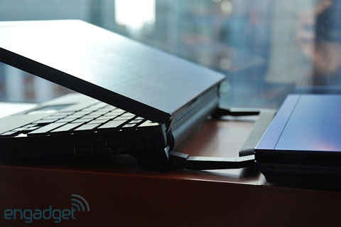 HP out touch screen netbook Picture 5