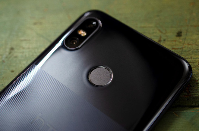 HTC launched U12 Life equipped with Snapdragon 636, with headphone jack, 3600mAh battery, priced from 9.5 million Picture 2