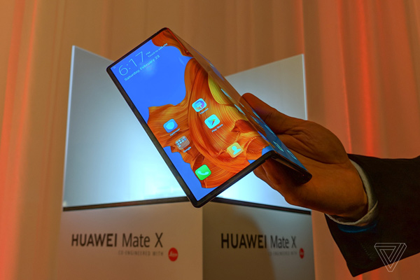 Huawei has just launched Mate X, a compact, beautiful screen smartphone, 5G connection and slimmer than Galaxy Fold Picture 13