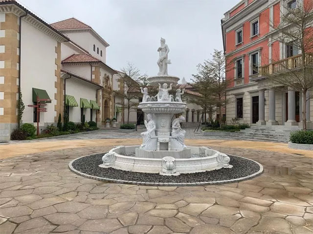 Huawei is 'copying' both European architecture? Picture 2