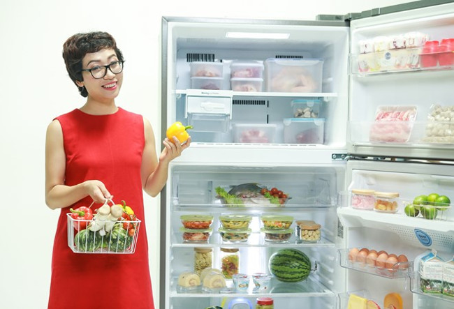 If you want to preserve food and save electricity effectively, put a bowl of water in the refrigerator Picture 3