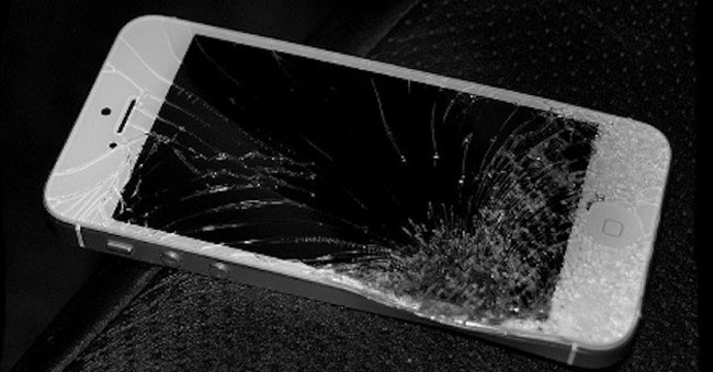 Important notes when warranting iPhone in Vietnam Picture 3