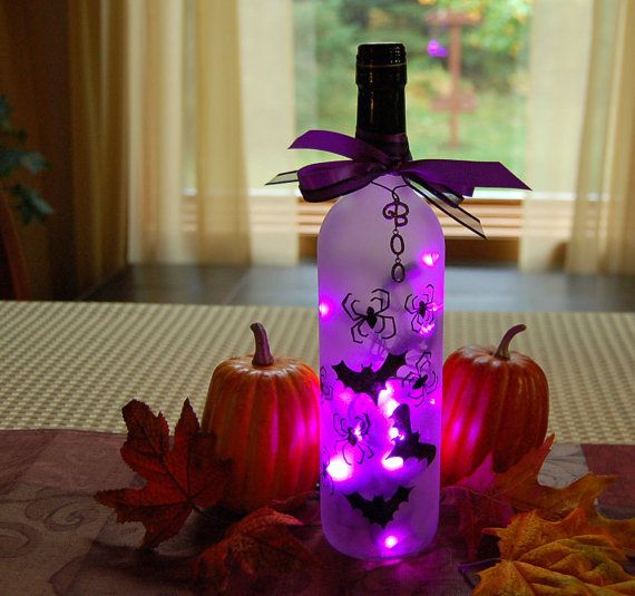 Impressive Halloween decoration with old bottles Picture 5