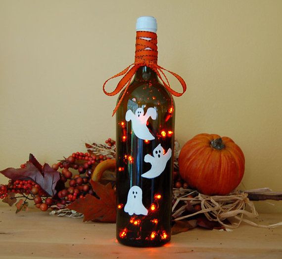 Impressive Halloween decoration with old bottles Picture 6