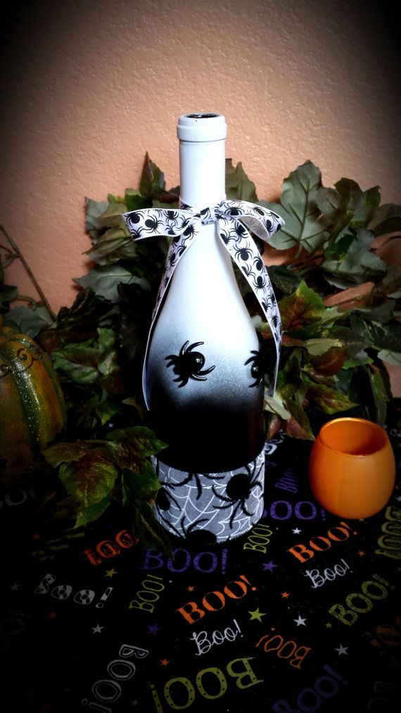 Impressive Halloween decoration with old bottles Picture 7