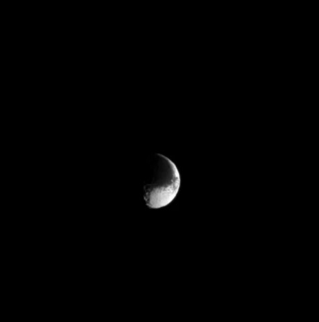 Impressive series that Cassini captured before 'suicide' Picture 4