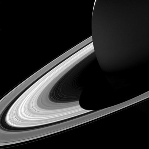 Impressive series that Cassini captured before 'suicide' Picture 8