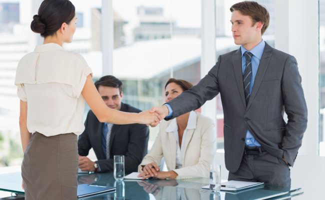 In addition to skills and experience, you should show employers about these things Picture 5