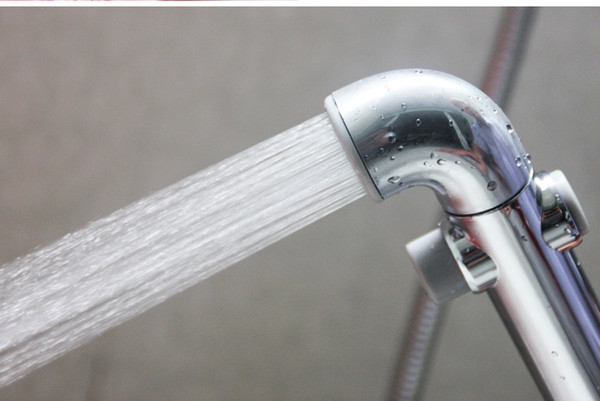 In your opinion, should you clean or wash after going to the toilet? The answer will startle you Picture 3