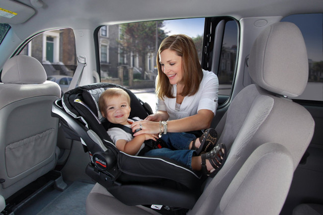 Infants sitting in cars for too long can suffocate Picture 1