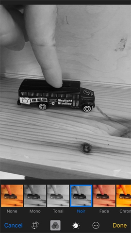 Instructions for editing Live Photos on iOS 10 Picture 4