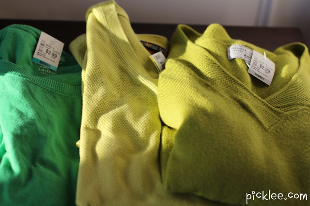 Instructions for making laurels from old sweaters and clothes hangers Picture 1