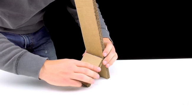 Instructions for making steering wheel with carton cover to play racing games Picture 7