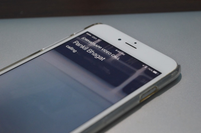 Instructions for making video calls on WhatsApp application on iPhone Picture 1