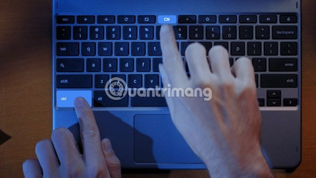 Instructions for taking Chromebook screenshots Picture 1