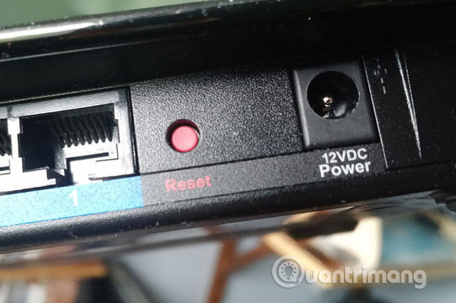 Instructions on how to install DD-WRT Picture 4