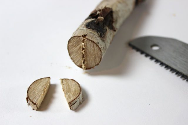 Instructions on how to make reindeer and wooden gifts Picture 5