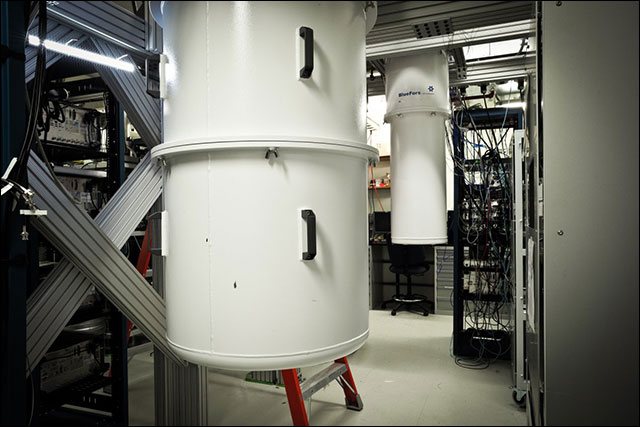 Intel challenged IBM and Google with supercomputers with 250 times cooler temperatures than the universe Picture 5