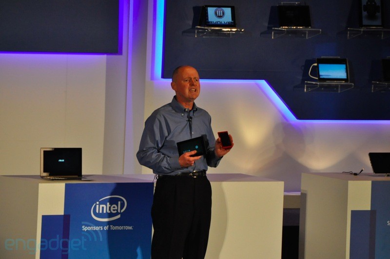 Intel introduces a thin, light, beautiful 'Ultrabook' laptop Picture 14