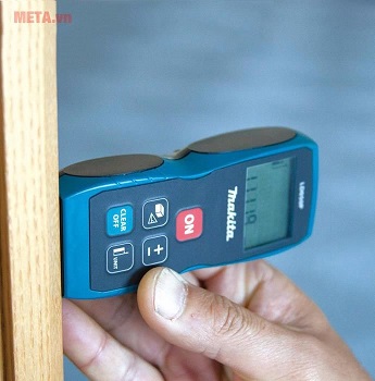 Is measuring the distance with an electronic ruler accurate? Picture 2