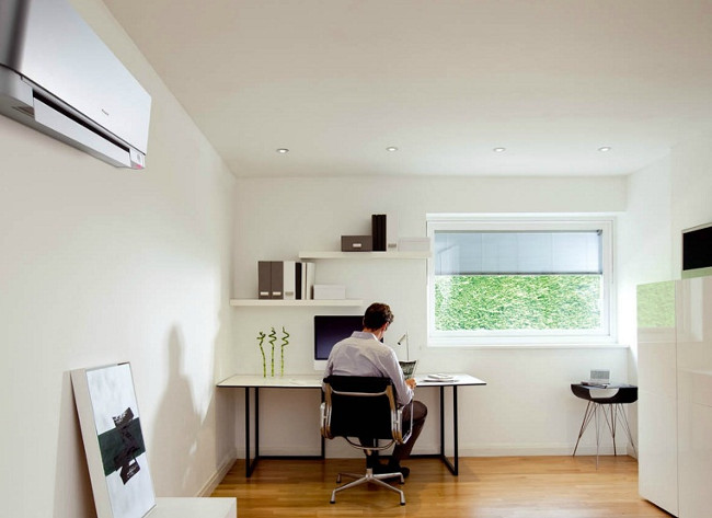 It is reasonable to turn off the air conditioner before going out Picture 3