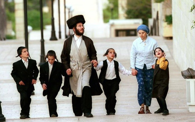 Jewish philosophy of life: 'Giving away' is not simply a kind of happiness! Picture 2