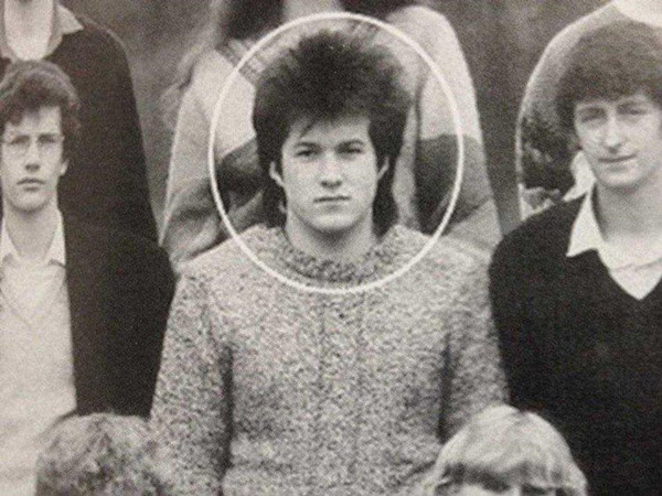 Jony Ive's exciting life, 'witch' creates the iPhone, MacBook appearance Picture 1