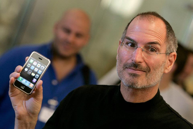 Jony Ive's exciting life, 'witch' creates the iPhone, MacBook appearance Picture 4