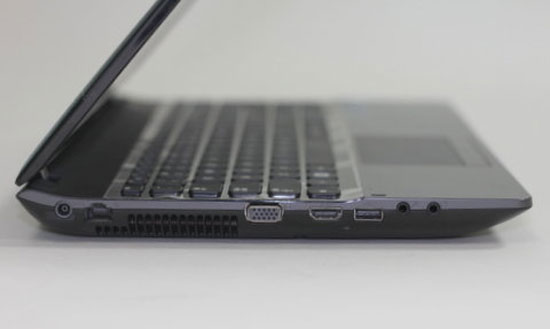 Laptop running Ivy Bridge chip cheap by Samsung Picture 10