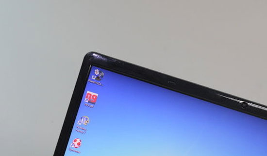 Laptop running Ivy Bridge chip cheap by Samsung Picture 4