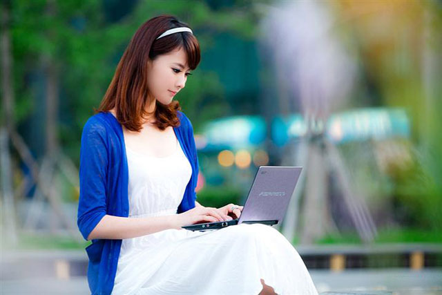 Laptop: 'tablet is just a technology toy' (Part 1) Picture 2