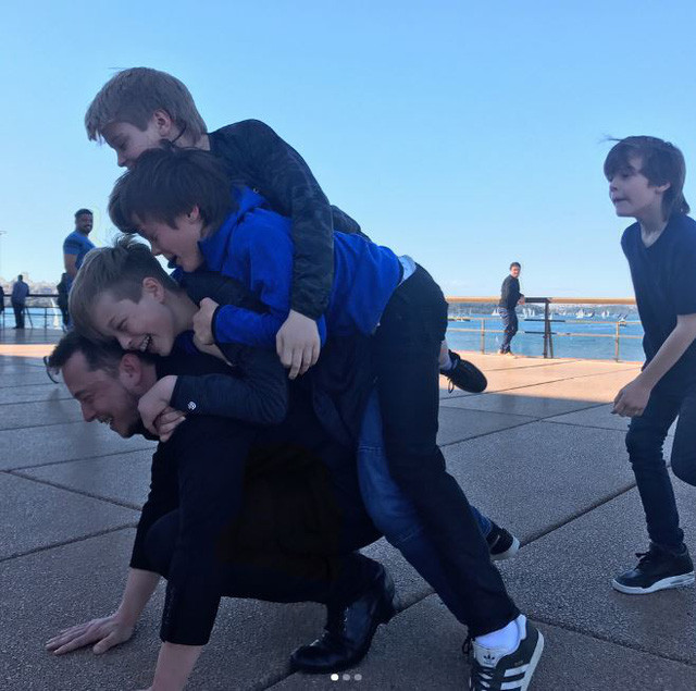 Learn from the 'extraordinary' living schedule of billionaire Elon Musk? Picture 2