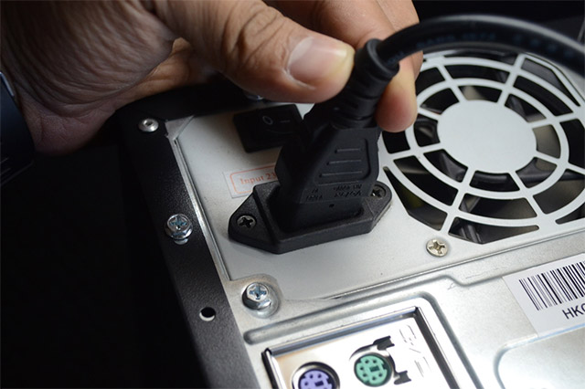 Learn to use lesson 3 computer - Basic buttons and ports on the computer Picture 9