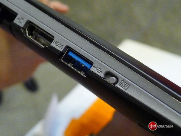 Lenovo Flex 14 - Ultrabook screen rotates 300 degrees Picture 2