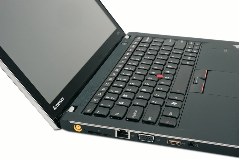 Lenovo lifted 'class' for ThinkPad Edge Picture 4