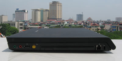 Lenovo Y510 mobile entertainment center Picture 5