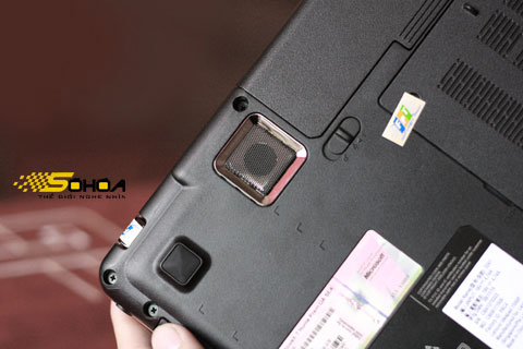 Lenovo's 'super strong' laptop in Vietnam Picture 8