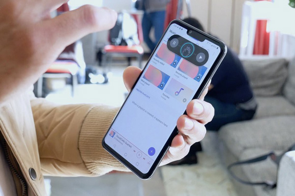 LG launched G8 ThinQ, the first smartphone equipped with Hand ID vein scanning security Picture 3