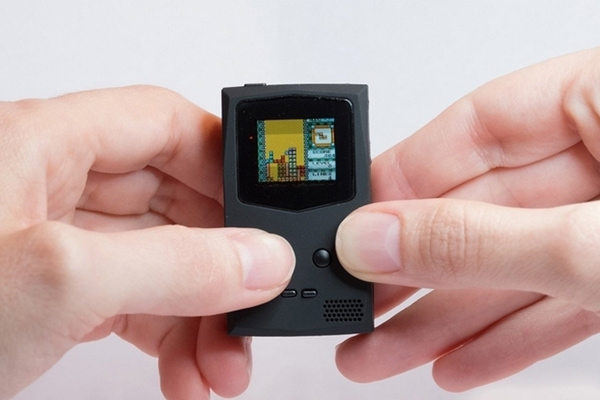 List of the world's smallest technology items Picture 6
