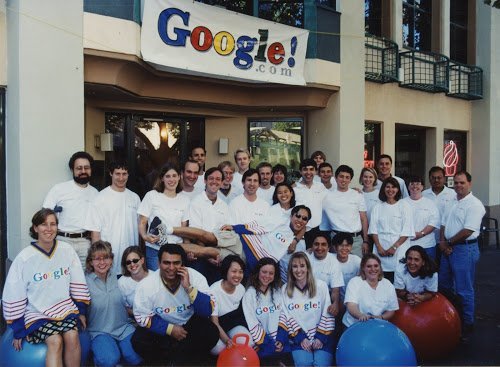 Look back at Google's 21-year history through 33 interesting photos Picture 15