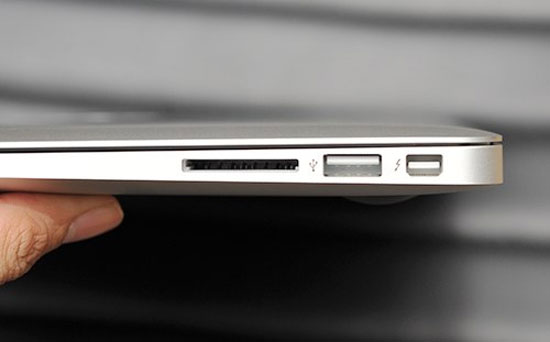 Macbook Air 2013 to Vietnam Picture 7