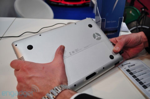 MacBook and Sony Vaio 'go home together' Picture 19