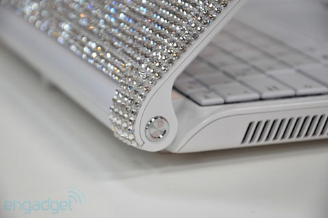 MacBook and Sony Vaio 'go home together' Picture 25