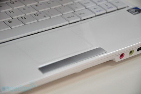 MacBook and Sony Vaio 'go home together' Picture 27