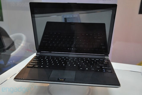 MacBook and Sony Vaio 'go home together' Picture 3