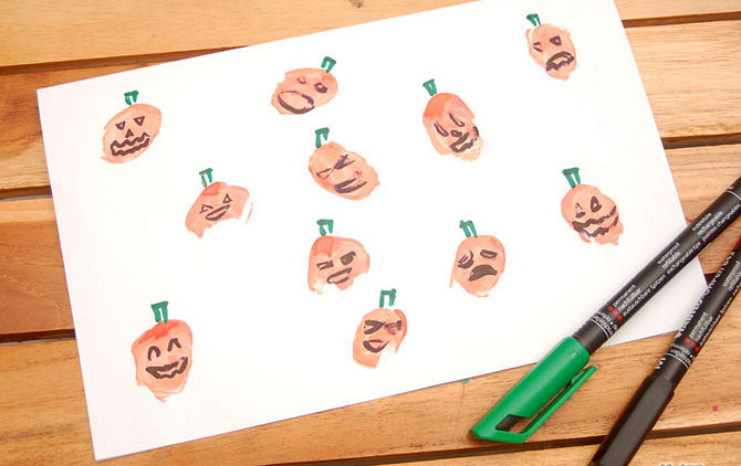 Make Halloween cards with simple fingerprints Picture 3