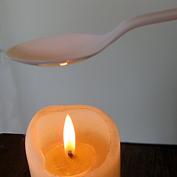 Make use of plastic spoons to make beautiful roses for Vietnamese Women's Day 20-10 Picture 5