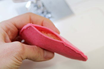 Make your own winter heating bag with heart-shaped warmth Picture 5