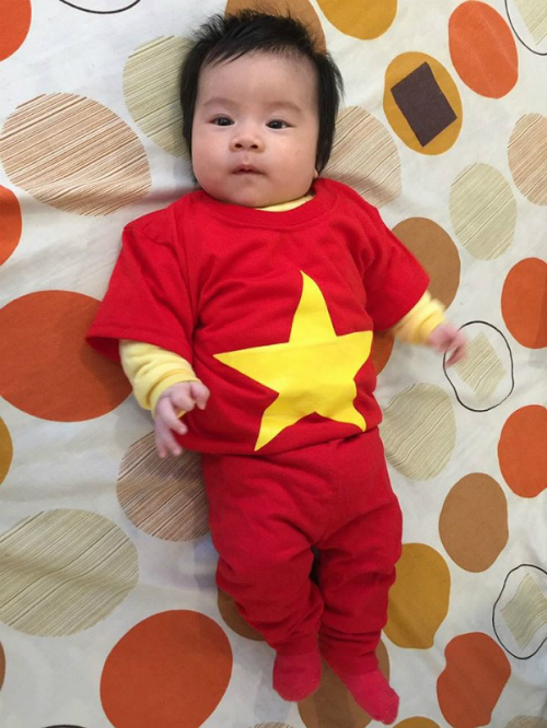 Many ways to celebrate the victory of fans when U23 Vietnam reached the final Picture 15