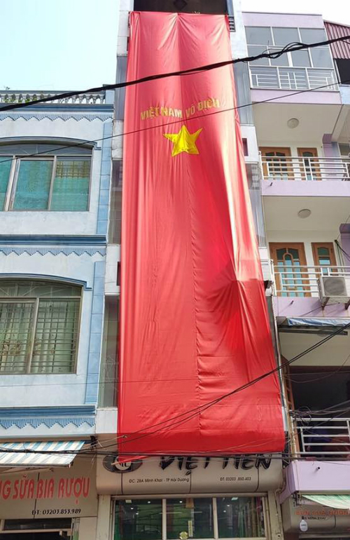 Many ways to celebrate the victory of fans when U23 Vietnam reached the final Picture 18